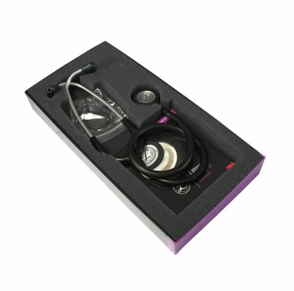 3M Littmann Classic III Monitoring Stethoscope, Black Tube, 27 inch, 5620 - Image 4